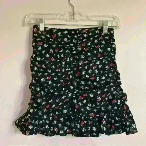 PRINCESS POLLY Black Floral Ruched Ruffle Mini Skirt - Picture 1 of 3